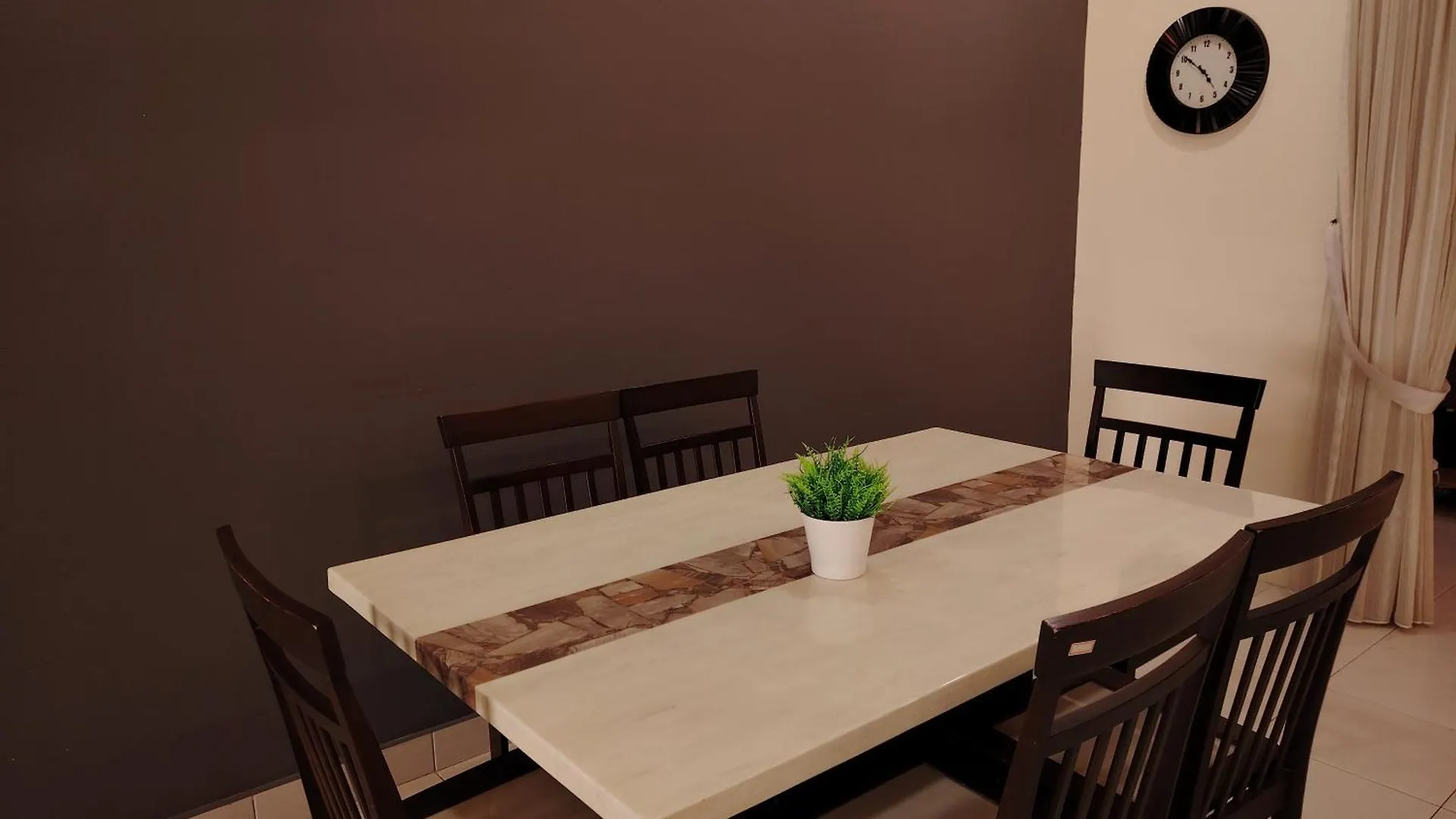 Tcr-Jb Tebrau City Walk Distance To Ikea Toppen & Aeon Mall Johor Bahru Malaysia