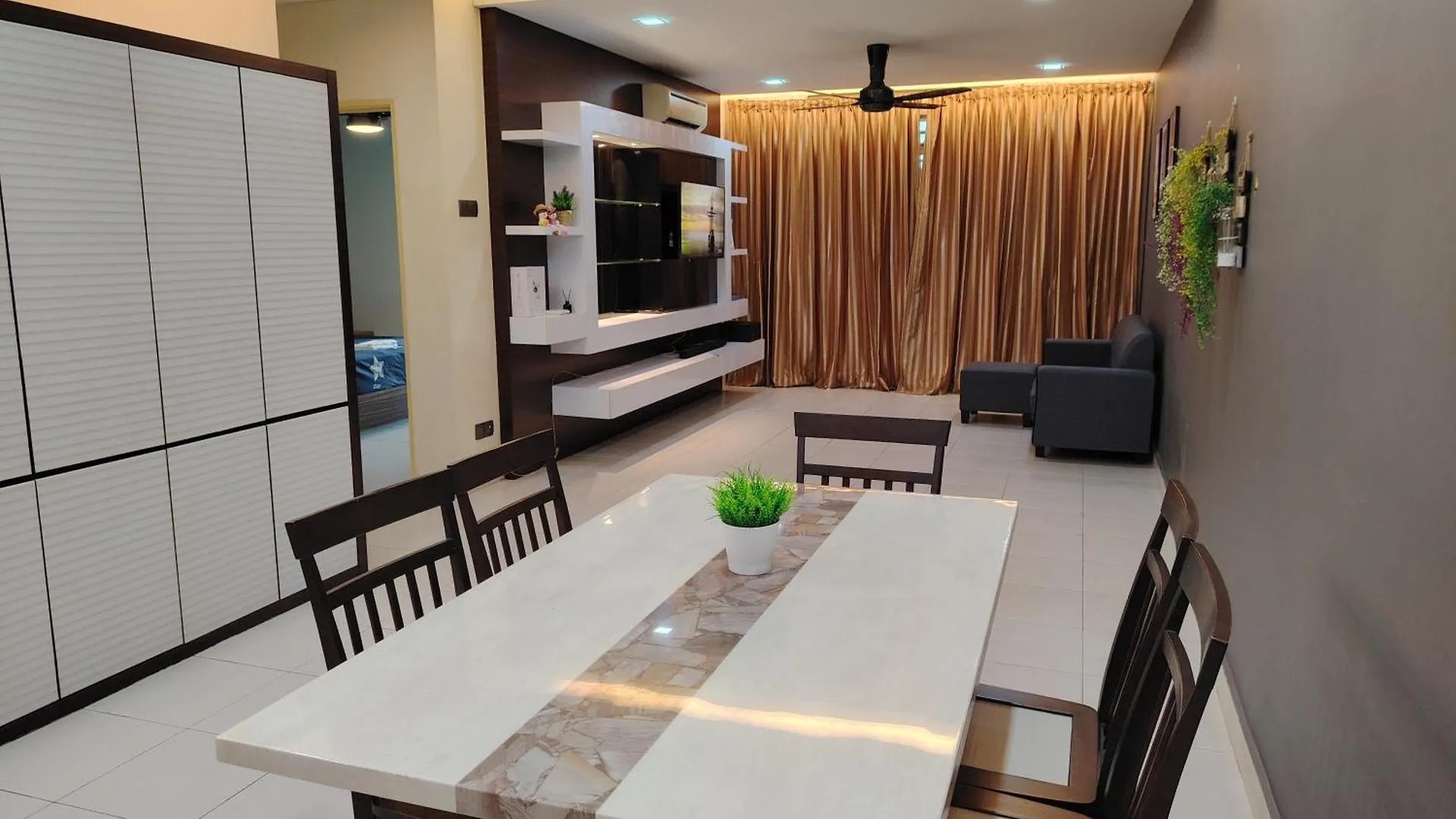 Tcr-Jb Tebrau City Walk Distance To Ikea Toppen & Aeon Mall Johor Bahru Apartment